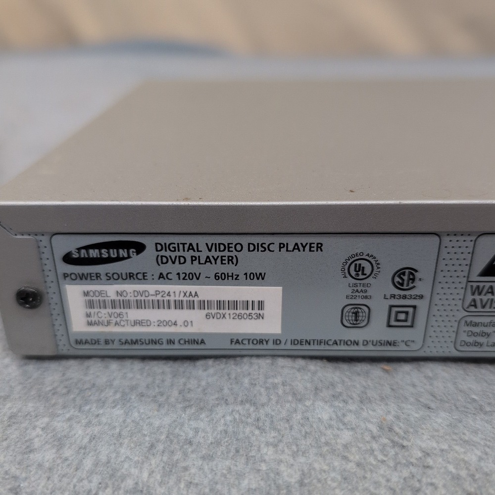 Samsung DVD-P241 Progressive Scan DVD Player Silver MP3 JPEG DVD-P241/XAA - Picture 5 of 8